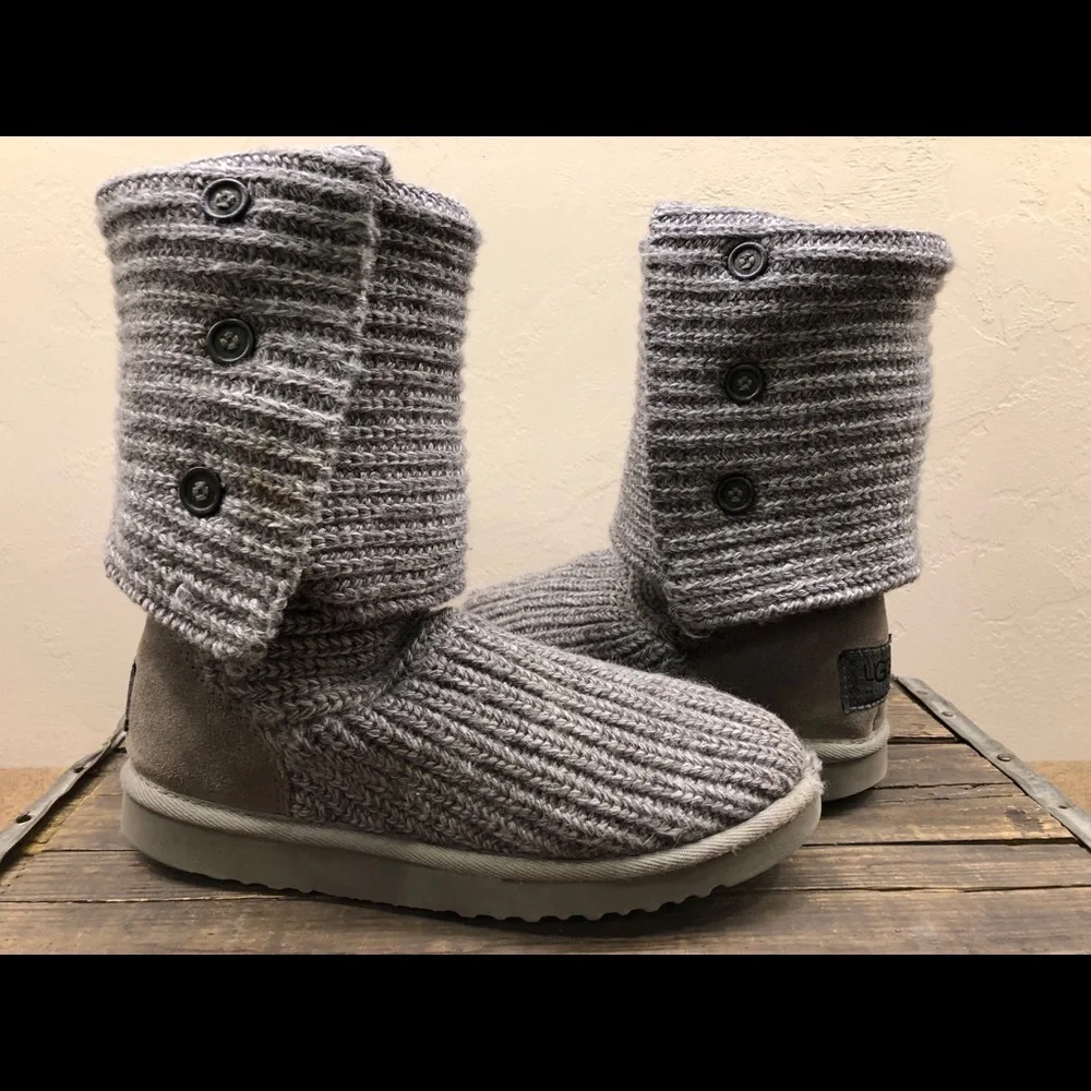 UGG Classic Cardi Boots Size 7 Grey Wool Sheepskin